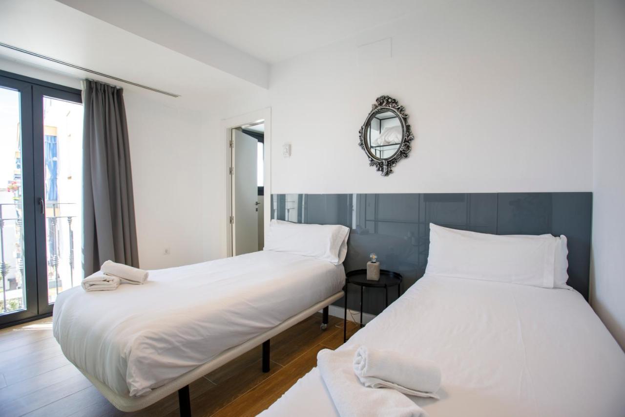 Rentalsevilla Cardenal Cervantes V Appartement